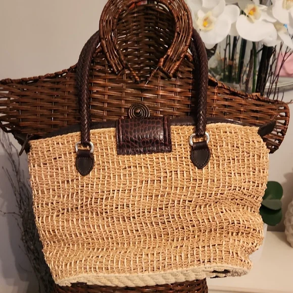 Brown and Tan Woven Tote Bag - Picture 3 of 9